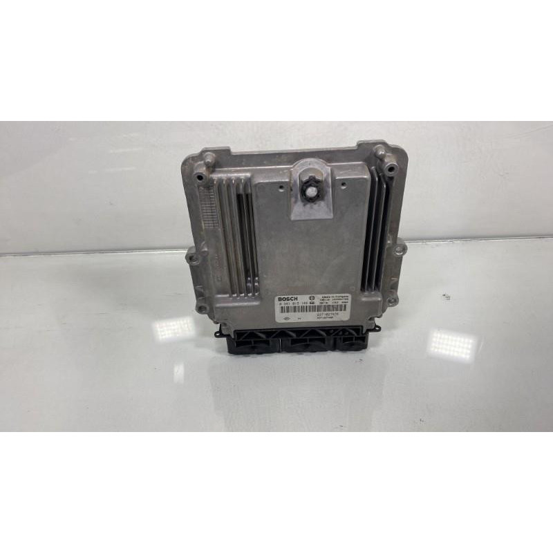 Calculateur moteur RENAULT CLIO 4 Photo n°1