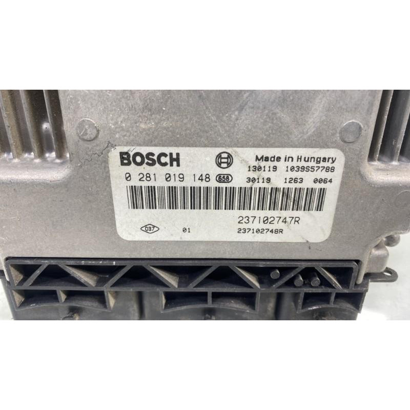 Calculateur moteur RENAULT CLIO 4 Photo n°2