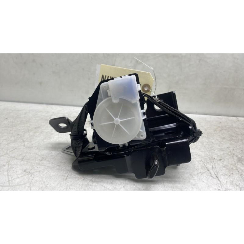 Ceinture arriere gauche HYUNDAI I 40 Photo n°2