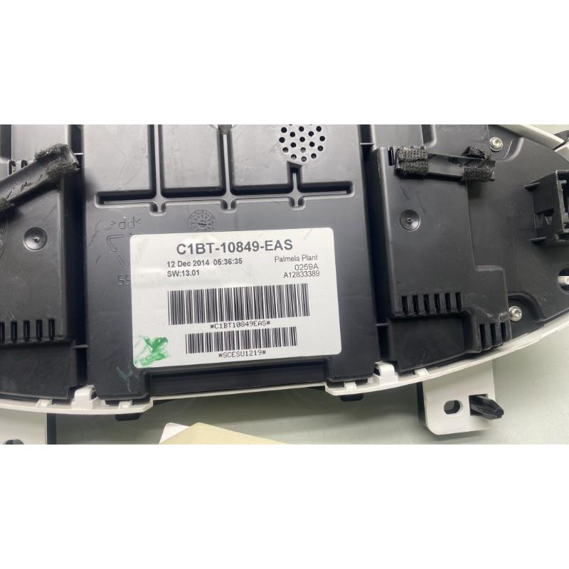 Compteur FORD FIESTA 6 Photo n°4