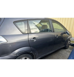 Serrure avant gauche TOYOTA COROLLA VERSO 2
