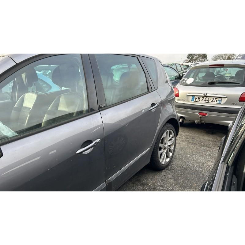 Feu arriere principal gauche (feux) RENAULT SCENIC 3 Photo n°6