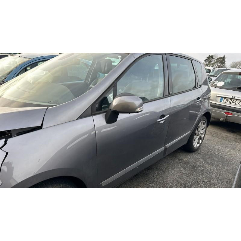 Feu arriere principal gauche (feux) RENAULT SCENIC 3 Photo n°10