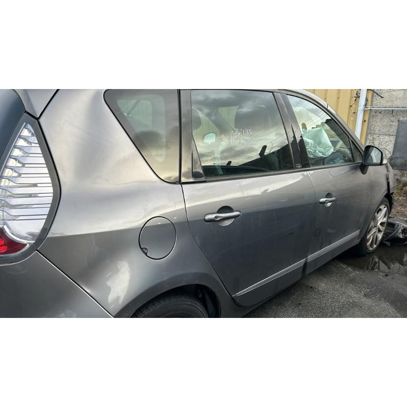 Feu arriere principal gauche (feux) RENAULT SCENIC 3 Photo n°16