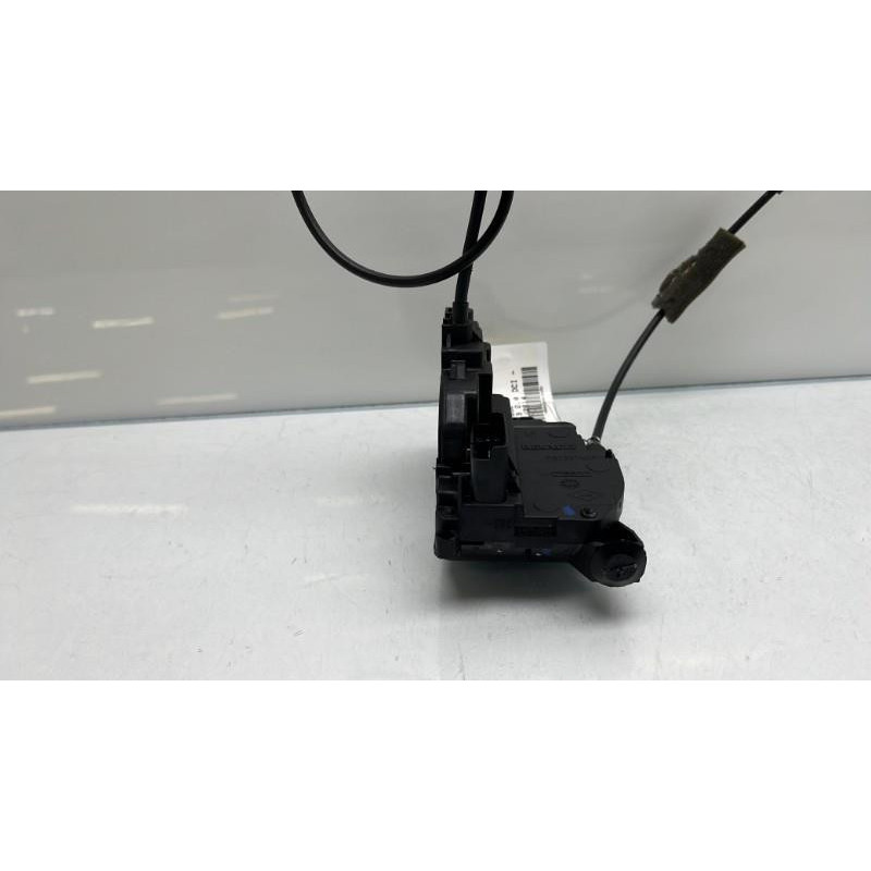 Serrure arriere gauche RENAULT SCENIC 3 Photo n°4