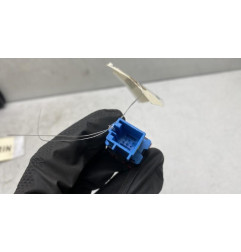 Bouton de warning VOLKSWAGEN POLO 5 Photo n°1