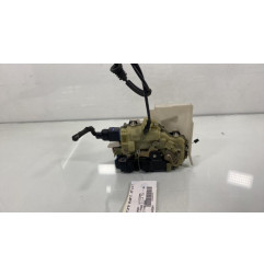 Serrure avant droit VOLKSWAGEN POLO 4