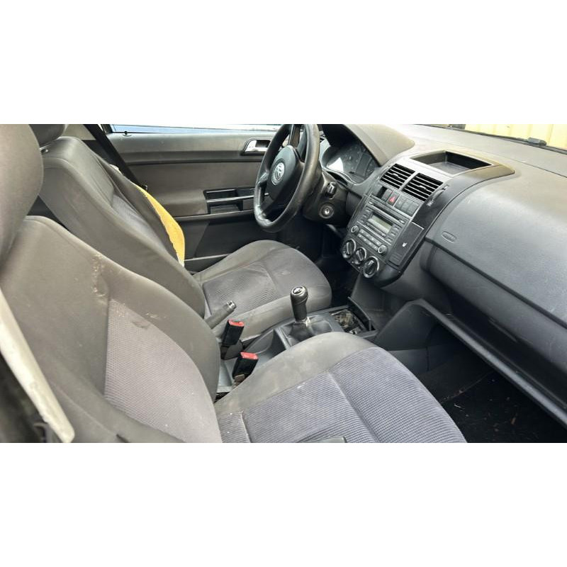 Serrure avant droit VOLKSWAGEN POLO 4 Photo n°9