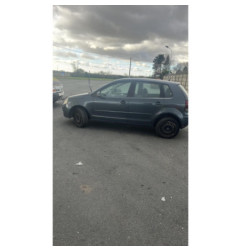 Serrure avant droit VOLKSWAGEN POLO 4