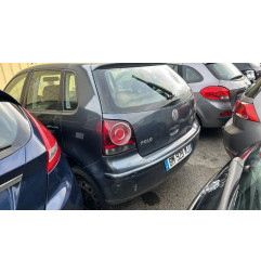 Serrure avant droit VOLKSWAGEN POLO 4