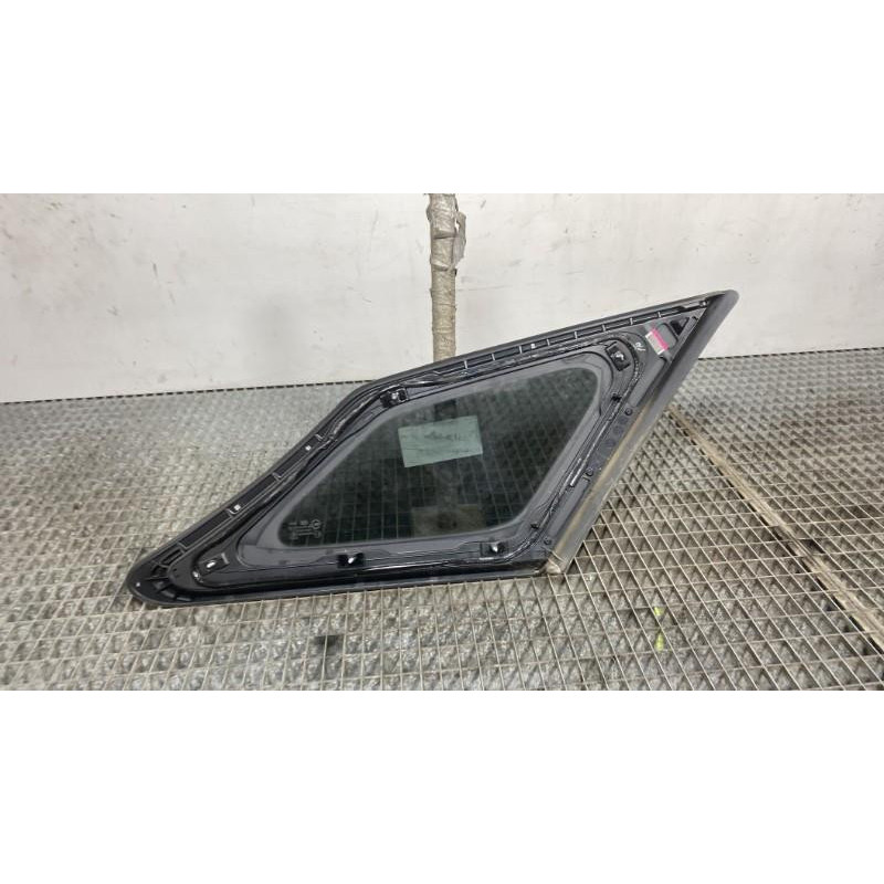 Custode arriere gauche HYUNDAI I 40 Photo n°4