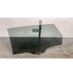 Vitre arriere droit HYUNDAI I 40 Photo n°1
