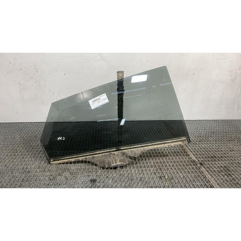 Vitre arriere droit HYUNDAI I 40 Photo n°5