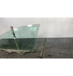 Vitre avant gauche HYUNDAI I 40