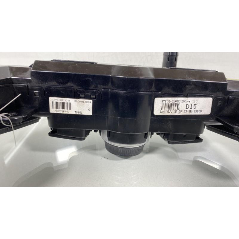 Commande chauffage HYUNDAI I 40 Photo n°2