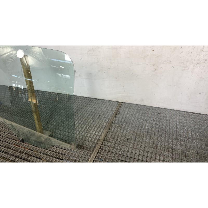 Vitre arriere droit CITROEN C3 PICASSO Photo n°6