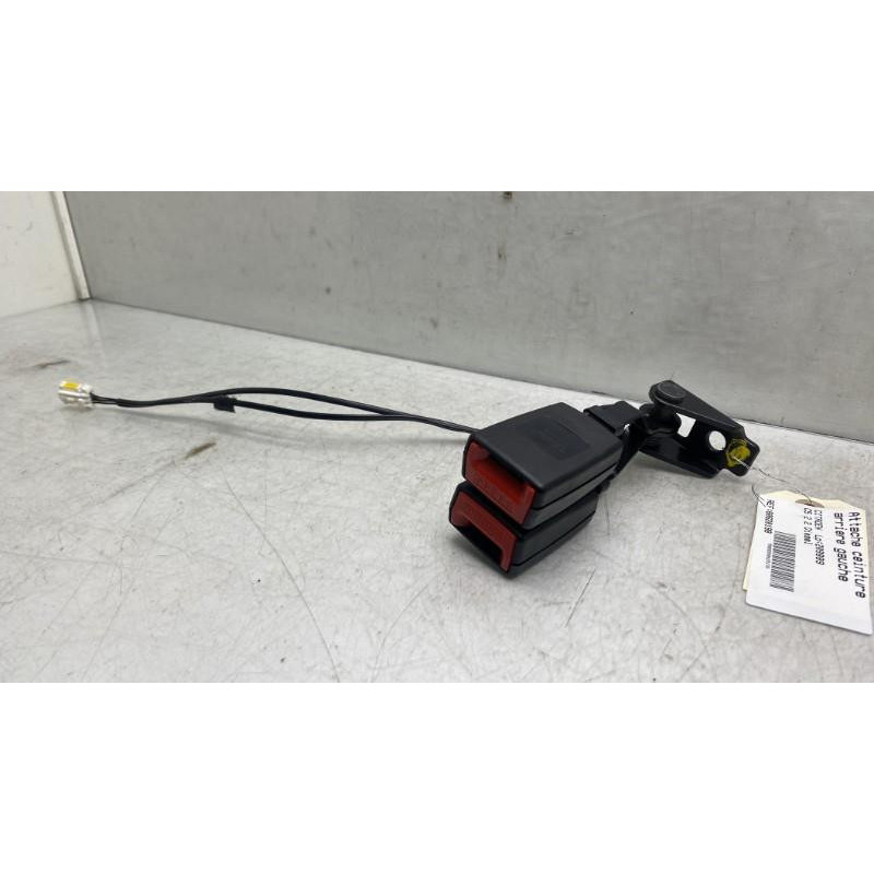 Attache ceinture arriere gauche CITROEN C5 2 Photo n°1