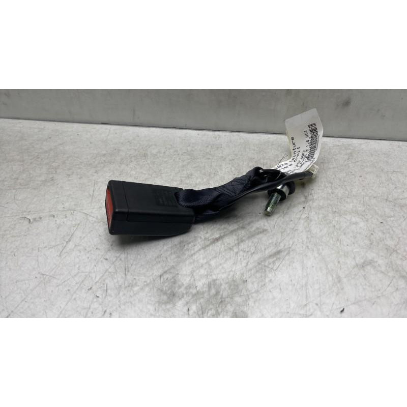 Attache ceinture arriere droit NISSAN QASHQAI 1 Photo n°4