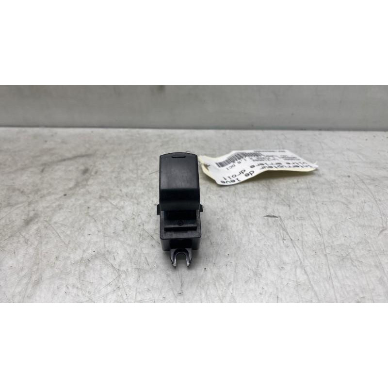 Interrupteur de leve vitre arriere droit NISSAN QASHQAI 1 Photo n°3