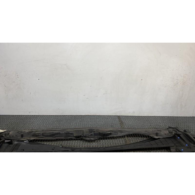 Baie de pare brise RENAULT TALISMAN Photo n°4