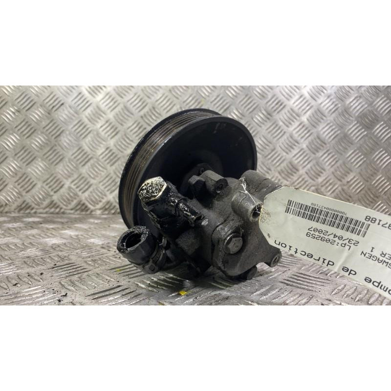Pompe de direction VOLKSWAGEN CRAFTER 1 Photo n°2