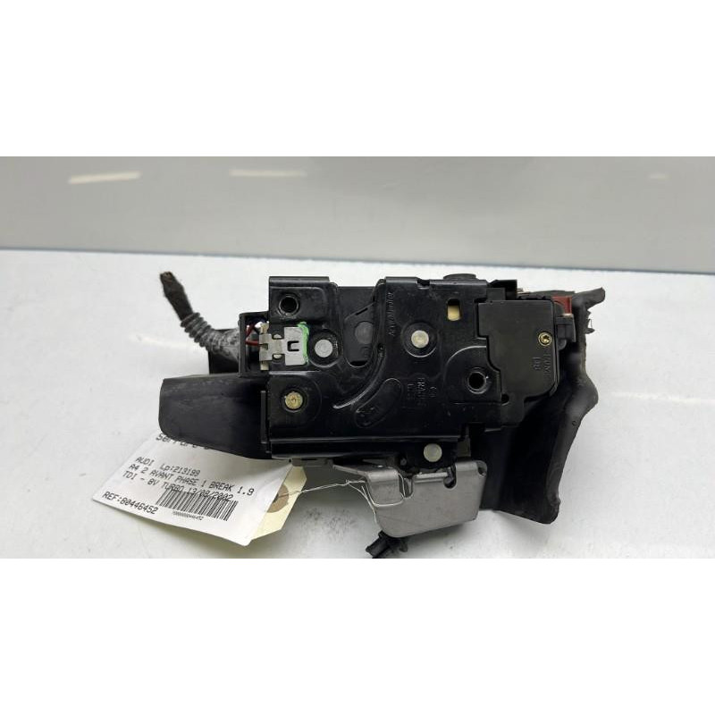 Serrure arriere droit AUDI A4 2 Photo n°2