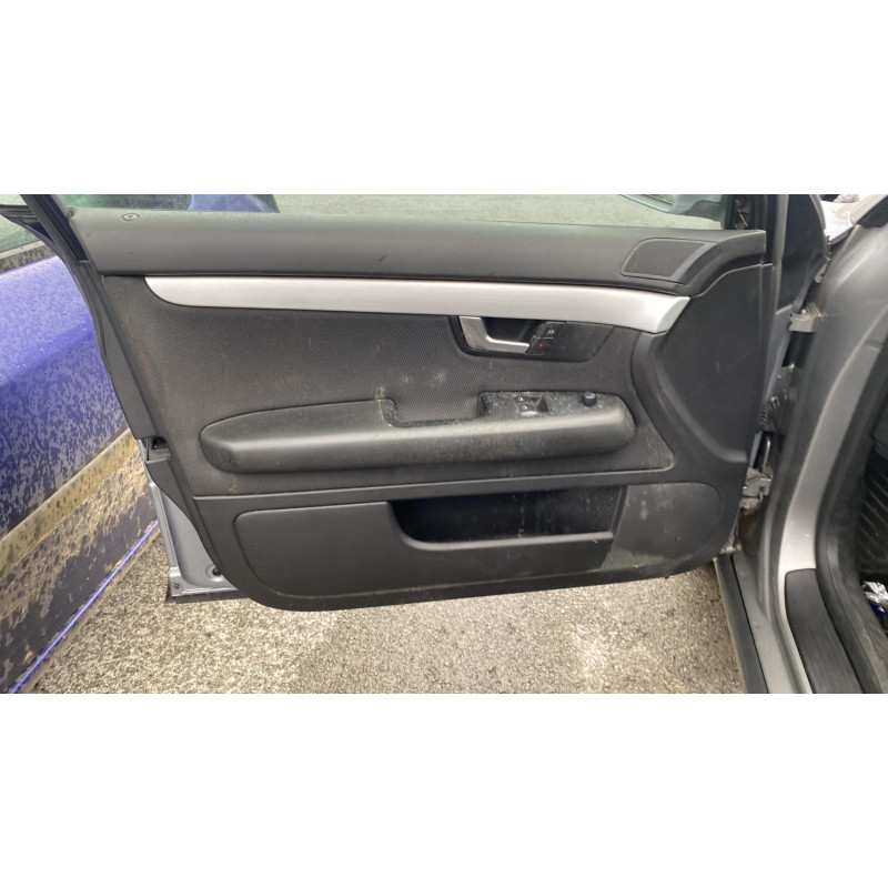 Serrure arriere droit AUDI A4 2 Photo n°12