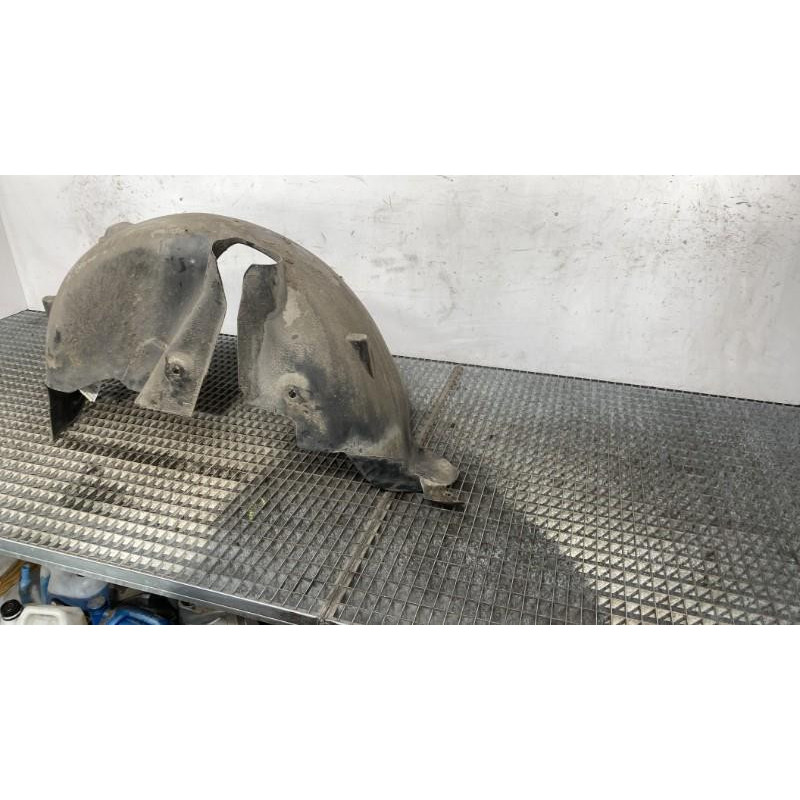 Pare boue arriere droit RENAULT CLIO 3 Photo n°3