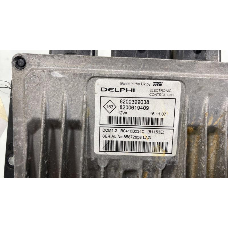 Calculateur moteur RENAULT CLIO 3 Photo n°2