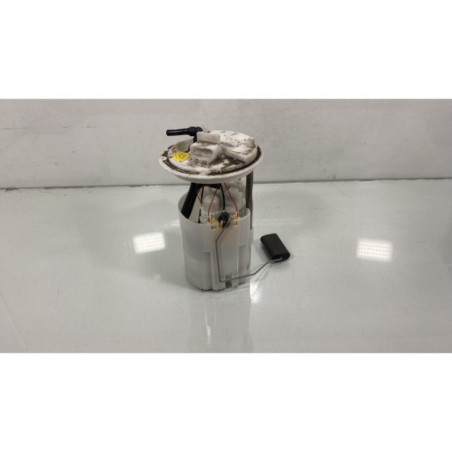 Pompe à carburant OPEL CORSA E Photo n°1
