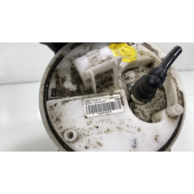 Pompe à carburant OPEL CORSA E Photo n°3