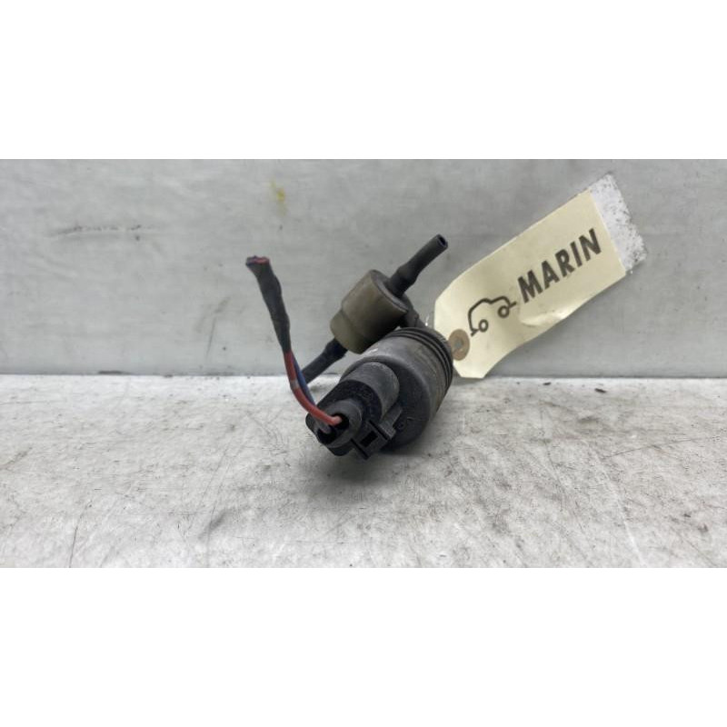 Pompe lave glace avant PEUGEOT 4007 Photo n°4