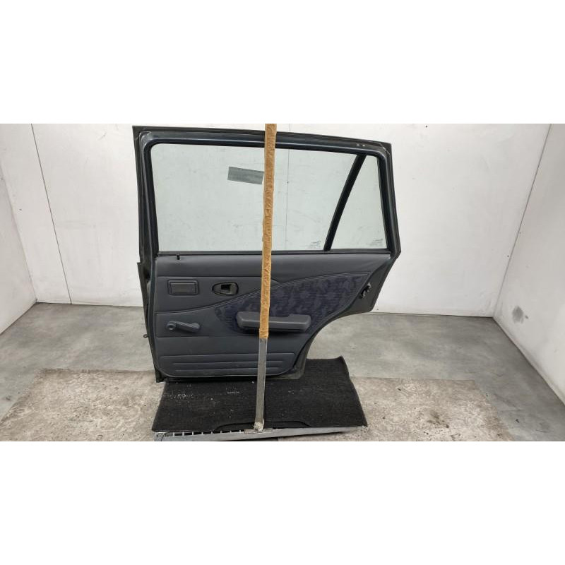 Porte arriere droit DAEWOO NEXIA Photo n°3