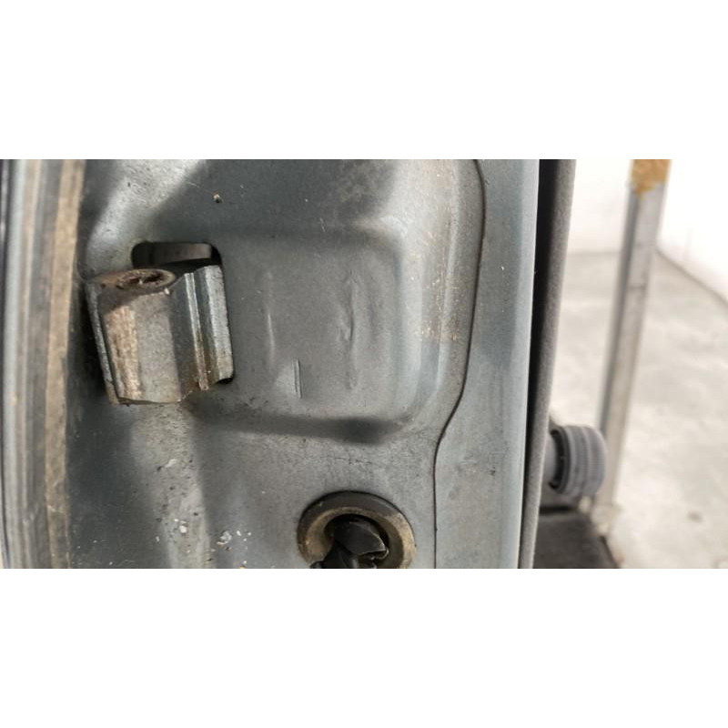 Porte arriere droit DAEWOO NEXIA Photo n°6