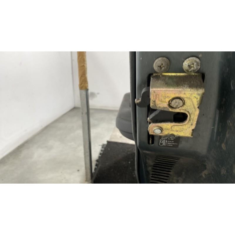 Porte arriere droit DAEWOO NEXIA Photo n°7
