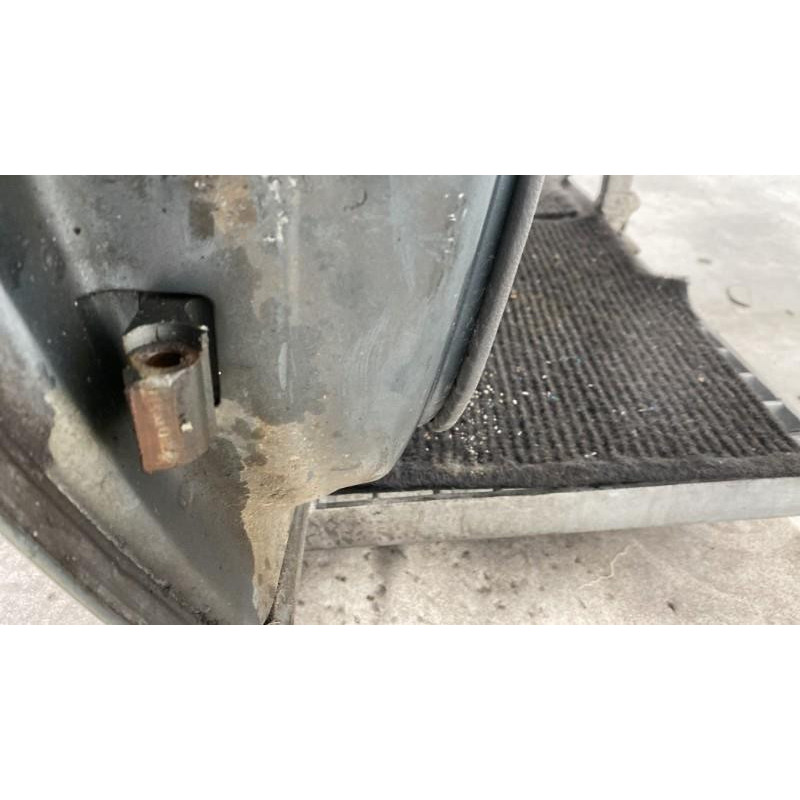 Porte avant droit DAEWOO NEXIA Photo n°6