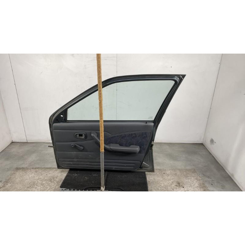 Porte avant droit DAEWOO NEXIA Photo n°7