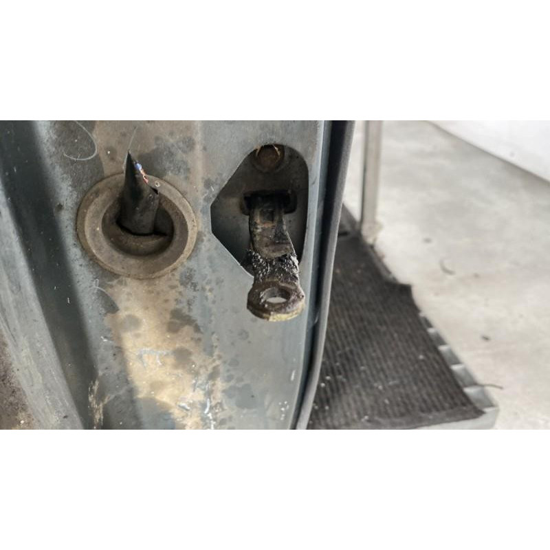 Porte avant droit DAEWOO NEXIA Photo n°8