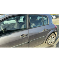 Pare boue arriere gauche RENAULT MEGANE 2