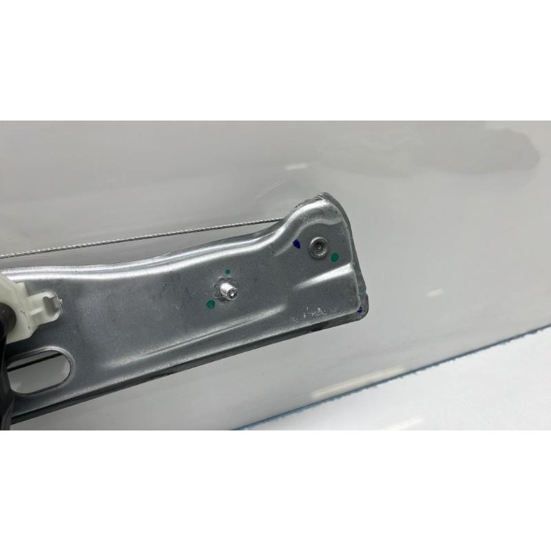 Leve vitre electrique avant gauche FORD KA+ Photo n°3
