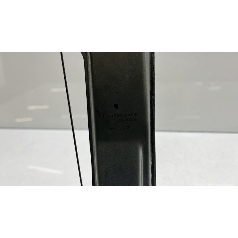 Leve vitre electrique avant gauche FORD KA+ Photo n°4