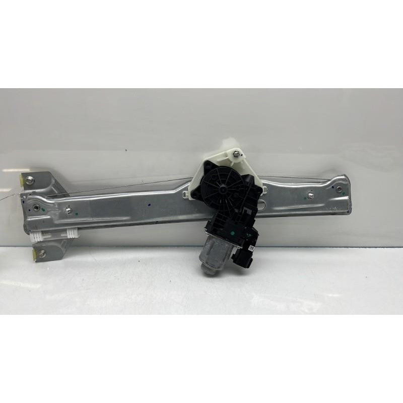 Leve vitre electrique avant gauche FORD KA+ Photo n°6