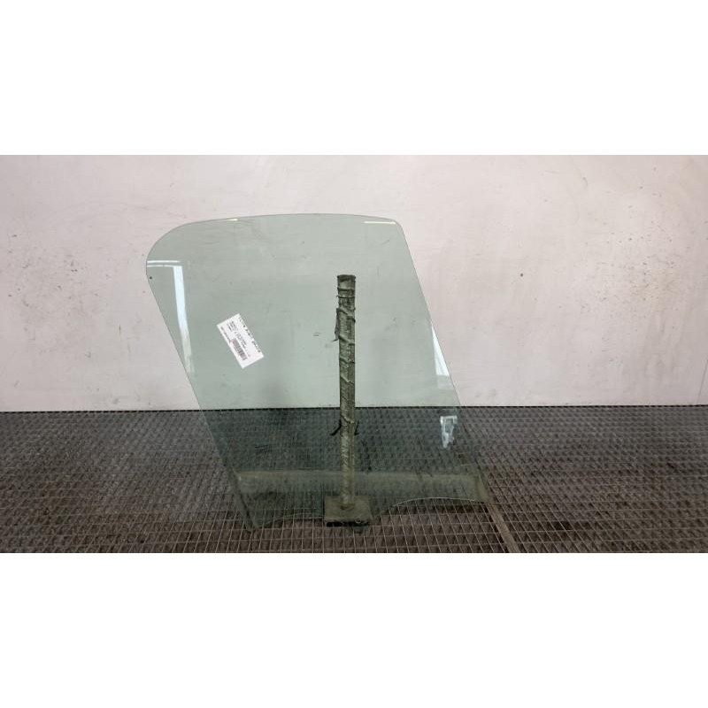 Vitre avant gauche RENAULT TRAFIC 3 COURT Photo n°6