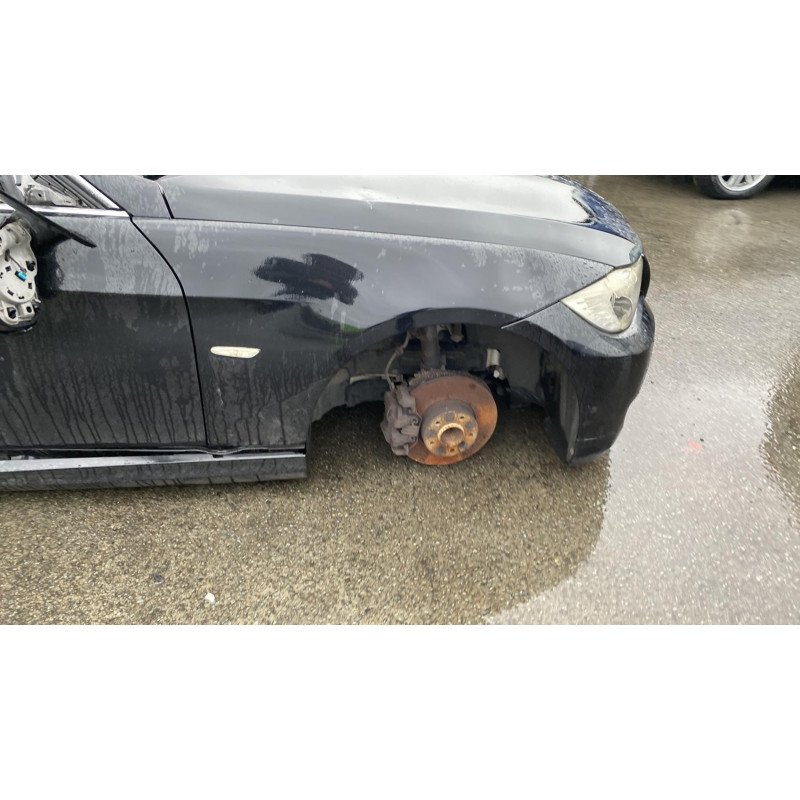 Feu arriere secondaire droit (feux) BMW SERIE 3 E91 Photo n°4