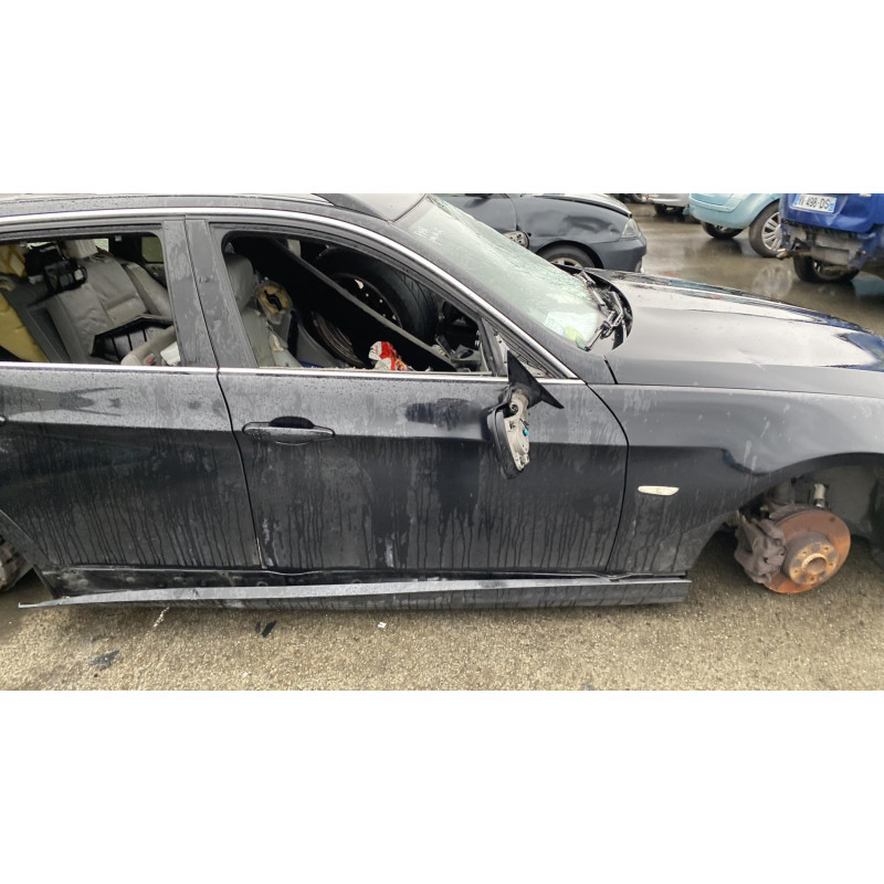 Feu arriere secondaire droit (feux) BMW SERIE 3 E91 Photo n°6