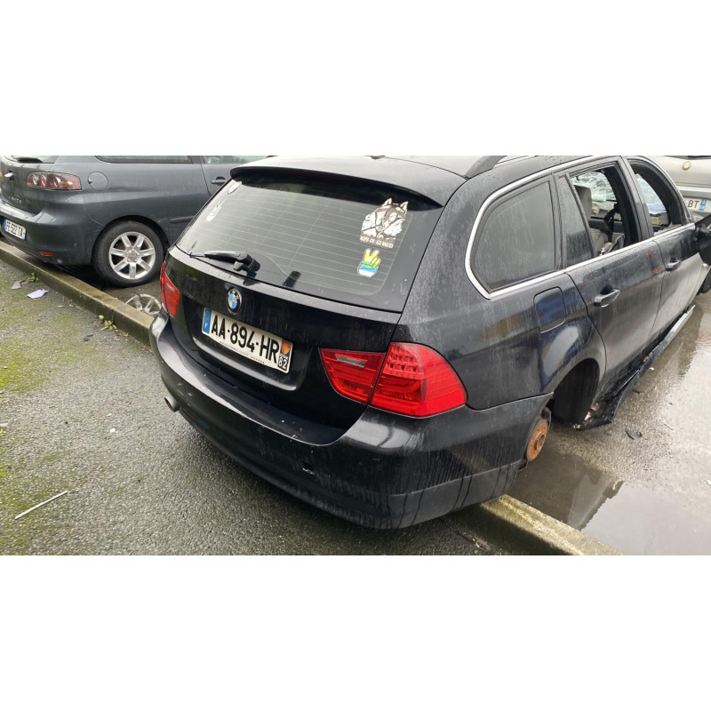 Feu arriere secondaire droit (feux) BMW SERIE 3 E91 Photo n°13
