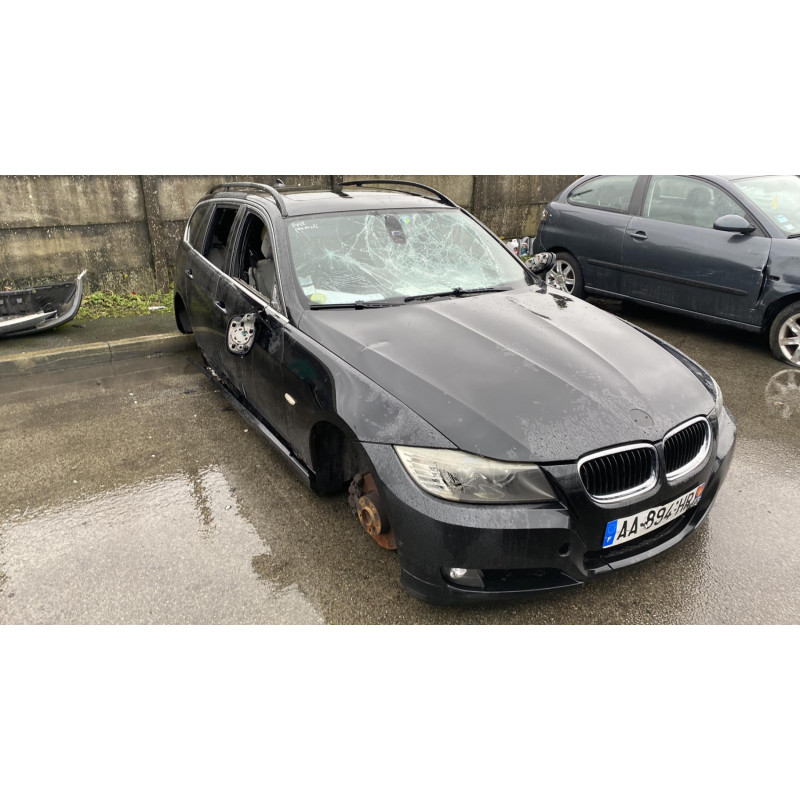 Feu arriere secondaire droit (feux) BMW SERIE 3 E91 Photo n°15