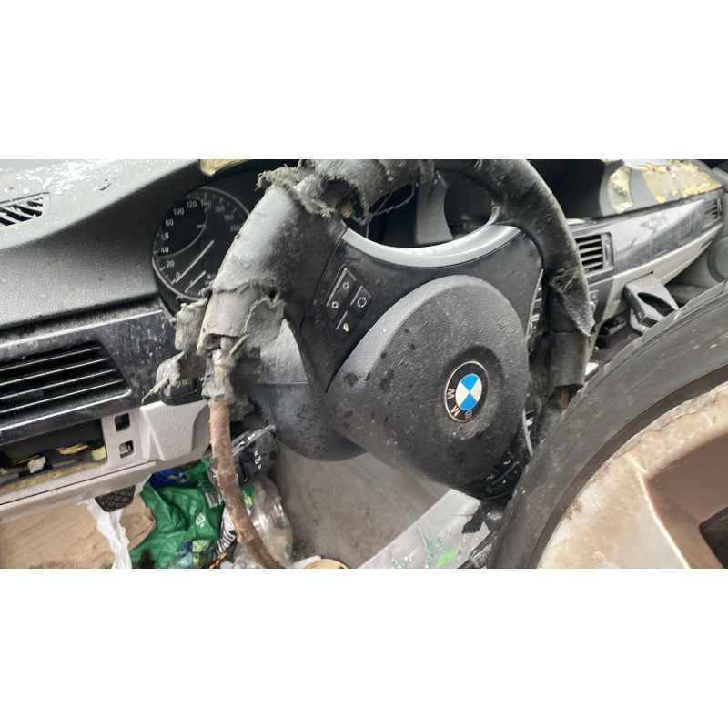 Feu arriere secondaire droit (feux) BMW SERIE 3 E91 Photo n°19