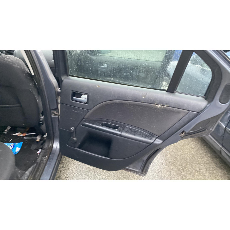 Bouchon de carburant FORD MONDEO 2 Photo n°12