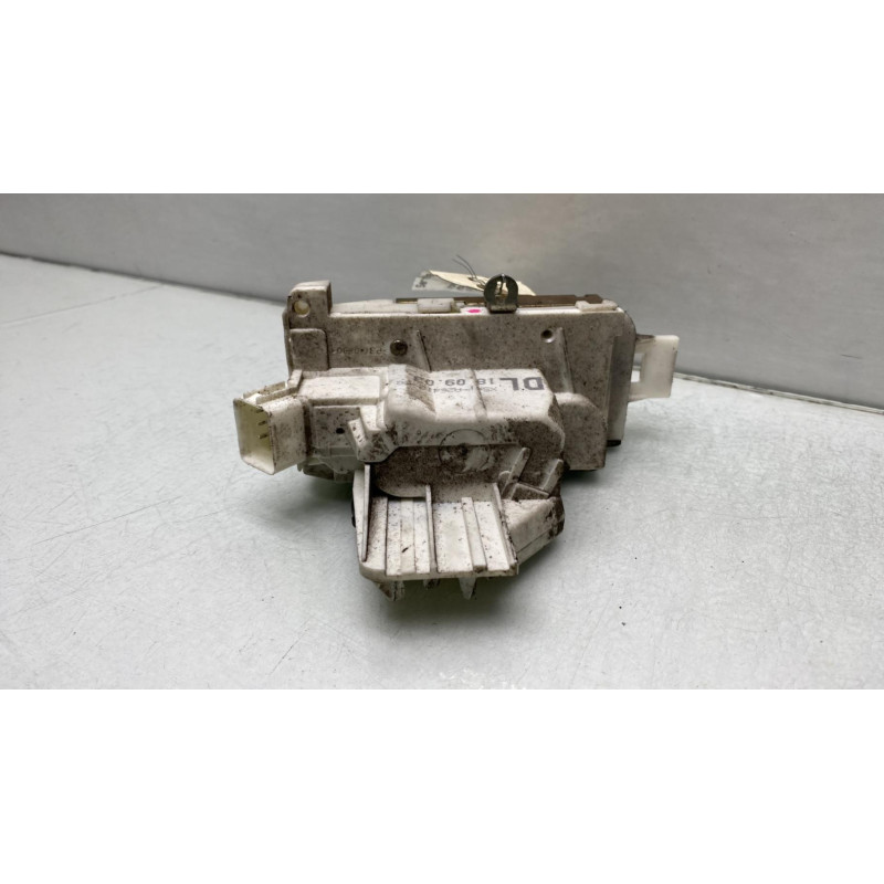 Serrure arriere droit FORD MONDEO 2 Photo n°1